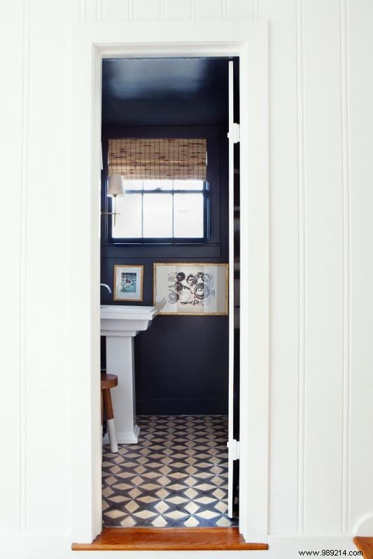 Transform Your Powder Room: Expert Painting Ideas and Tips