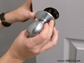 Transform Your Powder Room: Expert Painting Ideas and Tips