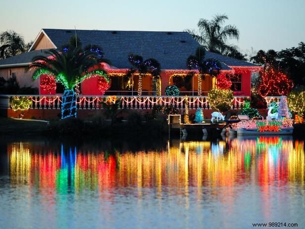 Stunning Holiday Light Displays: Top Picks from Rate My Space Community