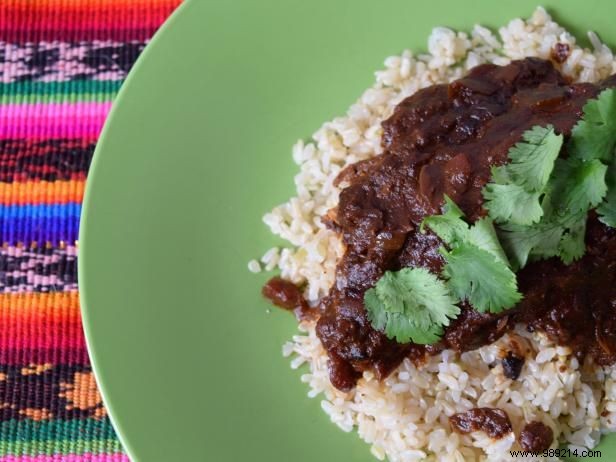 Authentic Peanut-Free Chicken Mole: Easy Slow Cooker Recipe