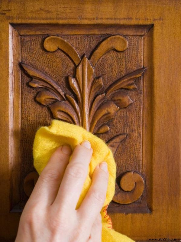 Revive Your Wood Furniture: Proven DIY Polishes and Restoration Tips