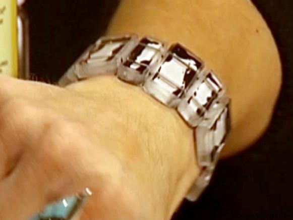 DIY Plexiglass Bracelets: Step-by-Step Guide to Custom Cuff and Beaded Designs