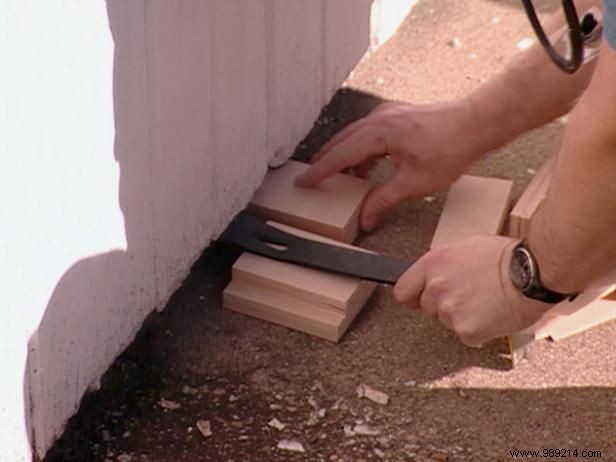 Expert Step-by-Step Guide to Restoring Vintage Sliding Garage Doors