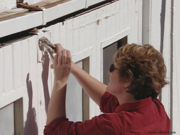 Expert Step-by-Step Guide to Restoring Vintage Sliding Garage Doors