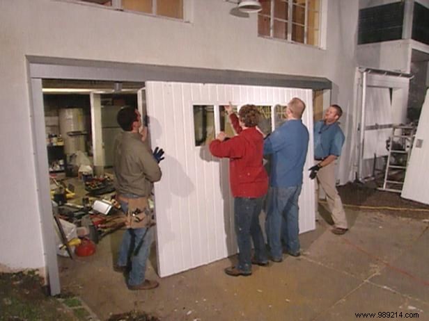 Expert Step-by-Step Guide to Restoring Vintage Sliding Garage Doors