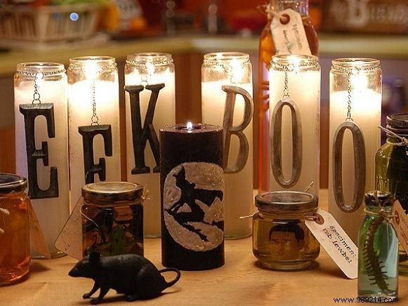 DIY Spooky Glitzy Candles: Two Expert Halloween Craft Tutorials