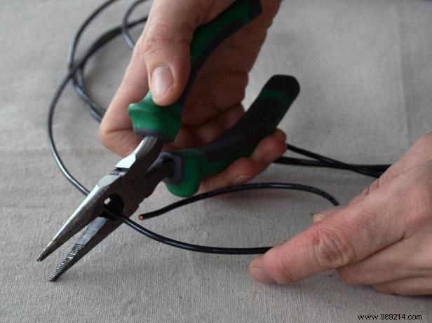 3 Easy DIY Duct Tape and Washi Tape Bracelet Tutorials