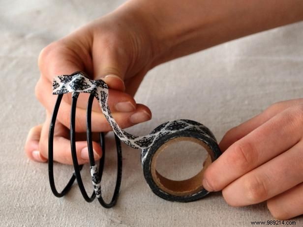 3 Easy DIY Duct Tape and Washi Tape Bracelet Tutorials