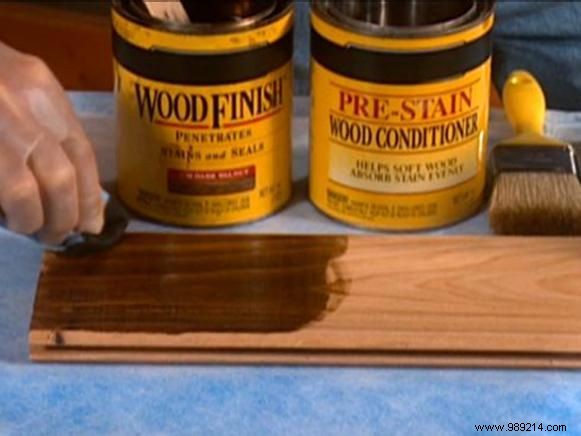 Expert Tips for Flawless Wood Staining: Avoid Common DIY Pitfalls