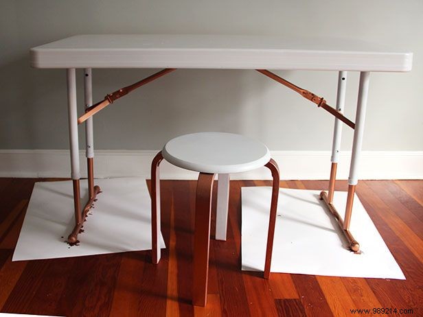 Transform a Plastic Folding Table into a Stylish Modern Desk: Proven DIY Guide