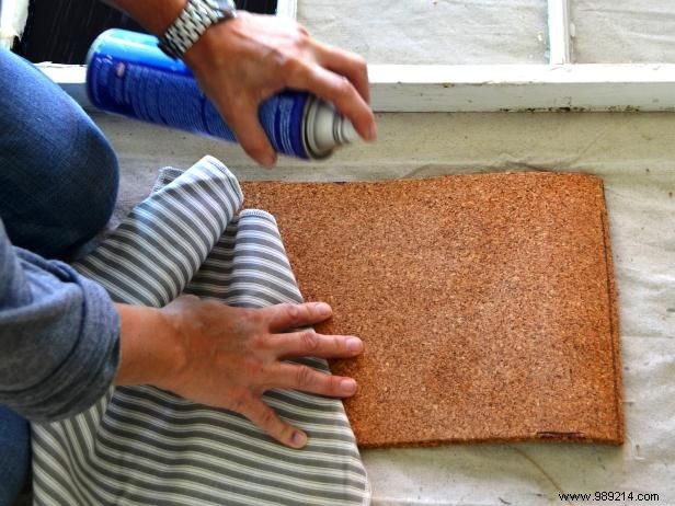 DIY Guide: Transform an Old Six-Pane Window into a Multi-Functional Message Board