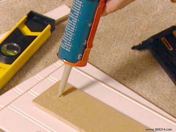 Expert Step-by-Step Guide to Installing Wainscoting Panels