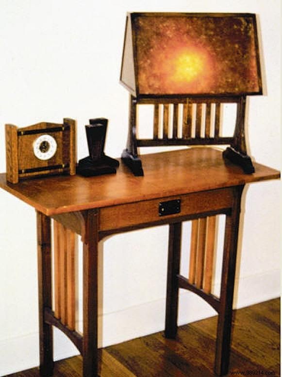 What to Look for When Buying Vintage Furniture: Expert Tips for Quality and Value